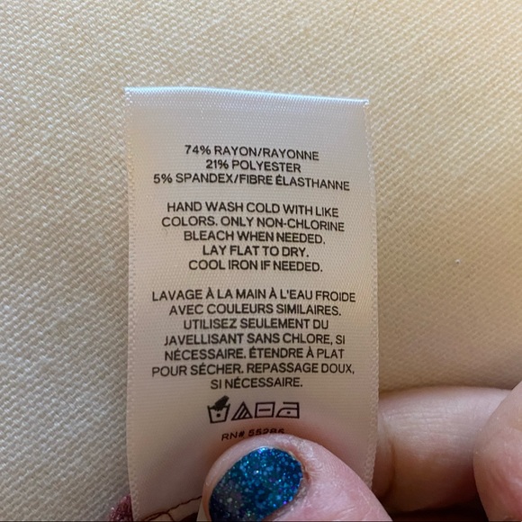 💕Like New EXPRESS sweater💕 - Picture 5 of 5